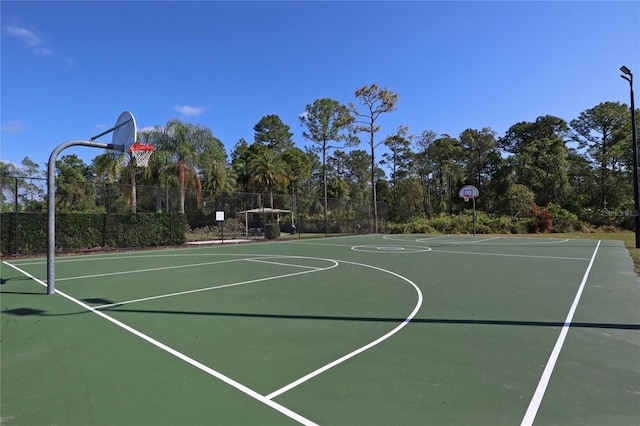 4080 Safflower Ter, Oviedo, FL 32766 - view of sport court with community basketball court