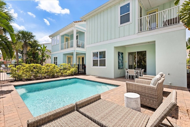 8017 Sandy Toes Way, Kissimmee, FL 34747 - outdoor pool featuring a patio area and outdoor dining area
