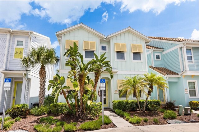 8017 Sandy Toes Way, Kissimmee, FL 34747 - multi unit property featuring board and batten siding