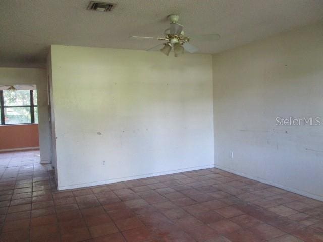 5304 Galloway Rd, Apopka, FL 32712 - empty room featuring a ceiling fan and baseboards