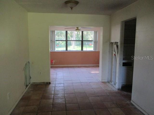 5304 Galloway Rd, Apopka, FL 32712 - spare room featuring ceiling fan