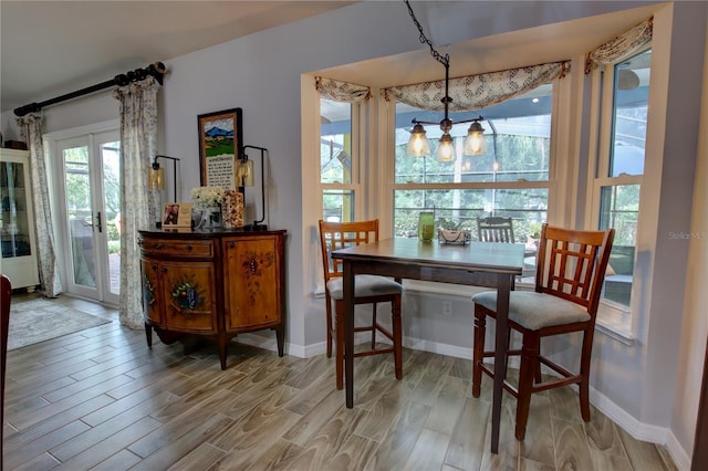 1624 Bear Crossing Cir, Apopka, FL 32703 - dining area with light wood-type flooring