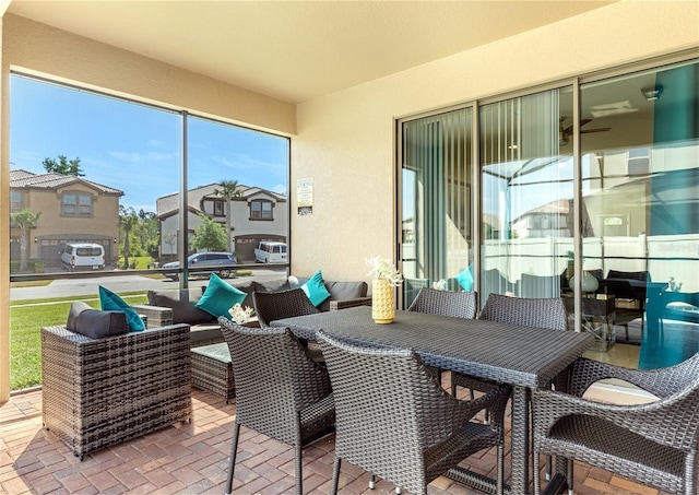 8874 Qin Loop, Kissimmee, FL 34747 - view of sunroom / solarium