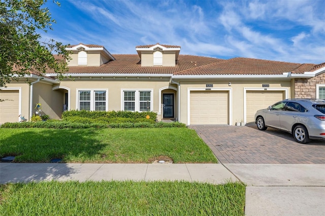 1060 Blackwolf Run Rd, Davenport, FL 33896 - photo 1