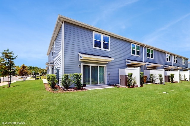4501 Sparkling Shell Ave, Kissimmee, FL 34746 - rear view of house