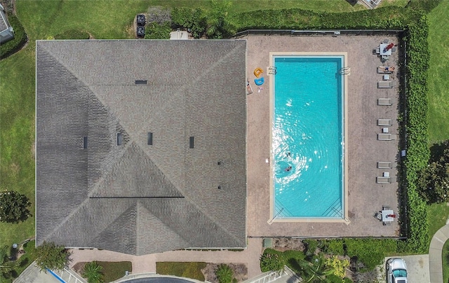 17458 Chateau Pine Way, Clermont, FL 34711 - aerial view of property and surrounding area with a pool