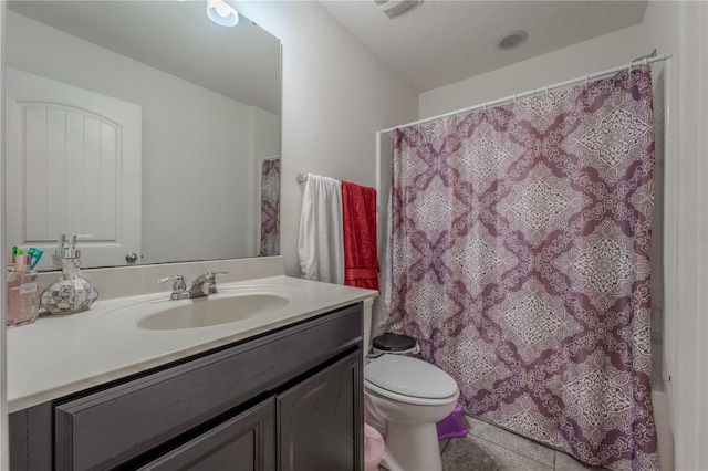 4024 Blazewater Ct, Eustis, FL 32736 - bathroom featuring vanity, tile patterned floors, and a shower with shower curtain