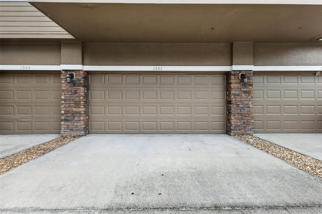 1551 Scarlet Oak Loop Unit B, Winter Garden, FL 34787 - view of garage