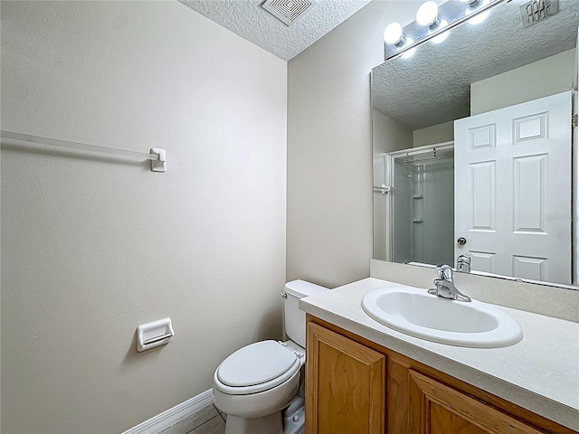 132 Cordova Ave, Davenport, FL 33897 - bathroom featuring a textured ceiling, vanity, and a shower