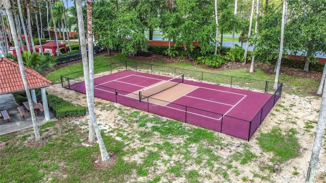 132 Cordova Ave, Davenport, FL 33897 - view of tennis court