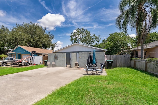2421 Shannon Rd, Orlando, FL 32806 - photo 2