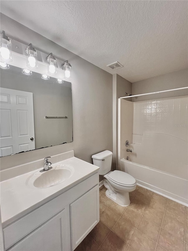 1418 Sarasota Dr, Kissimmee, FL 34759 - photo 18