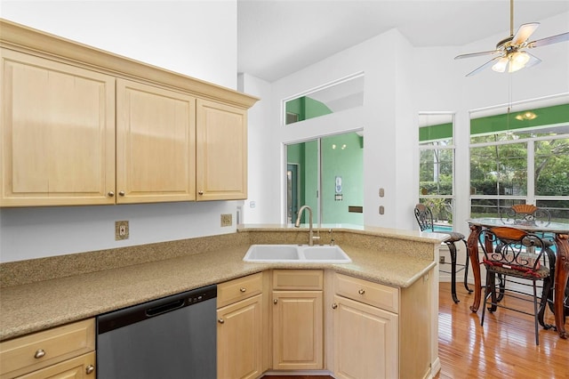 8525 Buckley Ct, Orlando, FL 32817 - photo 14