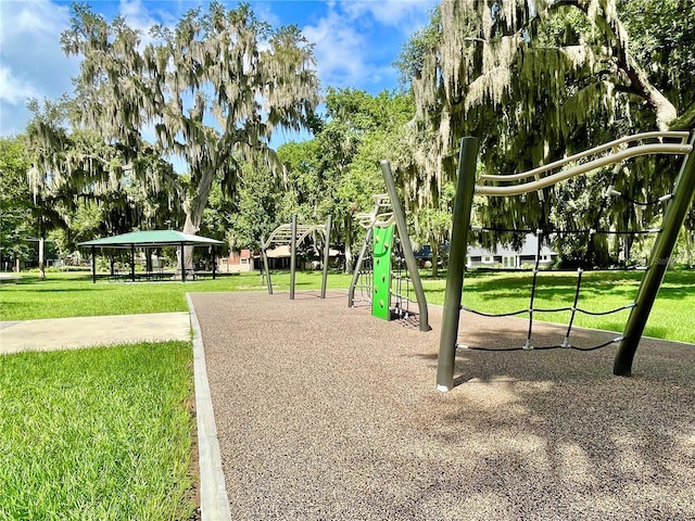 1219 Foltz Loop, Oakland, FL 34787 - view of community with a lawn and a gazebo