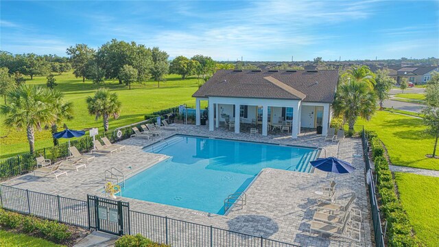 786 Steerview St, Saint Cloud, FL 34771 - community pool featuring a patio