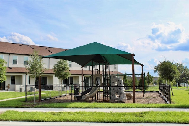 4426 Small Creek Rd, Kissimmee, FL 34744 - view of communal playground