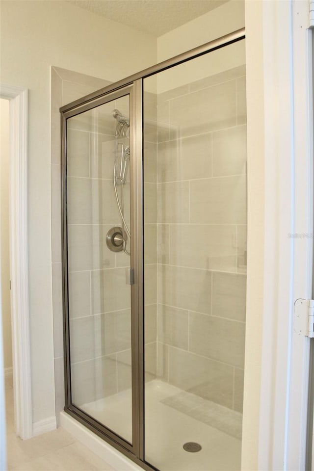 4426 Small Creek Rd, Kissimmee, FL 34744 - full bathroom featuring a shower stall