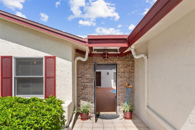 334 Maple Dr, Longwood, FL 32750 - photo 3