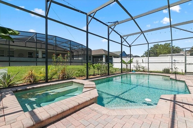 523 Lake Davenport Cir, Davenport, FL 33837 - view of pool with a pool with connected hot tub and a lanai