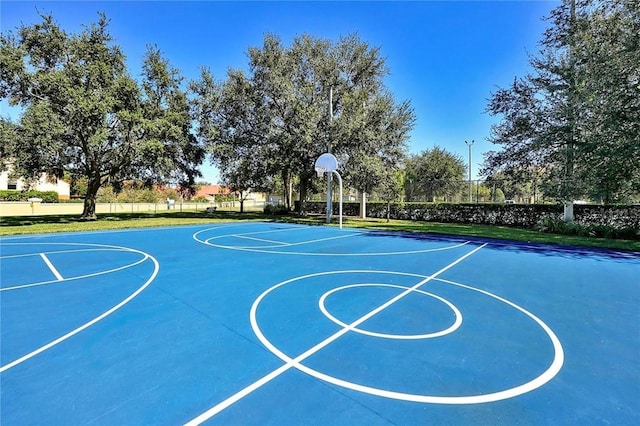 7763 Tosteth St, Kissimmee, FL 34747 - view of sport court with community basketball court