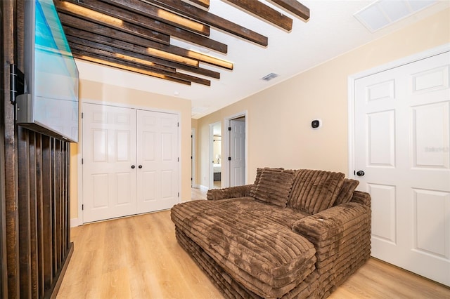 1660 Tropical Palms Cir, Kissimmee, FL 34747 - sitting room featuring light wood-style flooring