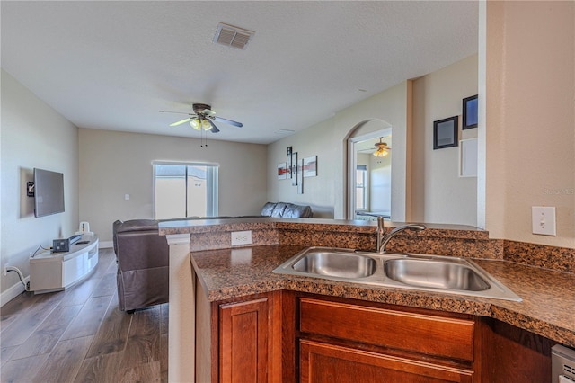 3224 Queen Alexandria Dr, Kissimmee, FL 34744 - photo 4