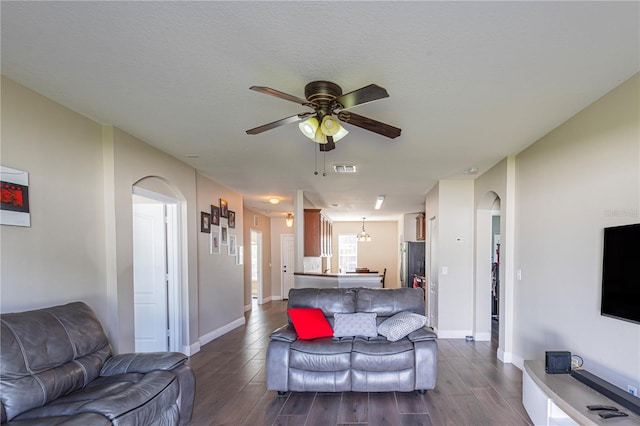 3224 Queen Alexandria Dr, Kissimmee, FL 34744 - photo 9