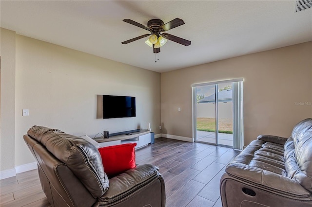 3224 Queen Alexandria Dr, Kissimmee, FL 34744 - photo 10