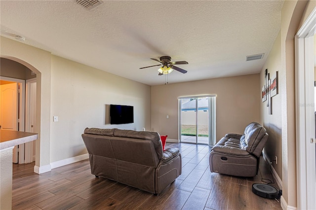 3224 Queen Alexandria Dr, Kissimmee, FL 34744 - photo 14