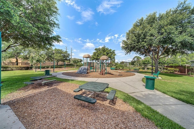 811 Featherstone Ln, Lake Mary, FL 32746 - photo 27