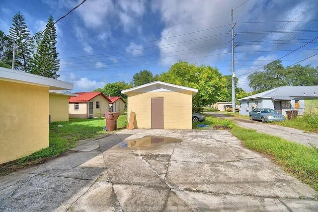 618 Booker Ave, Lake Wales, FL 33853 - photo 3
