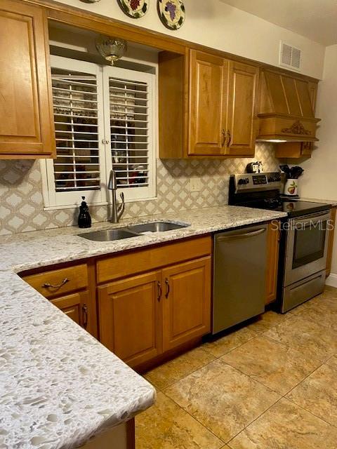 1015 Woodall Dr, Altamonte Springs, FL 32714 - photo 10