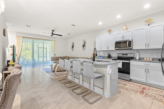 202 Reena Dr, Daytona Beach, FL 32117 - photo 2