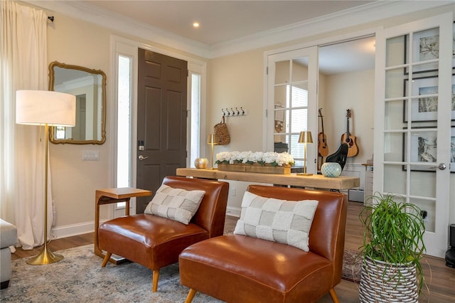 13235 Vennetta Way, Windermere, FL 34786 - sitting room featuring wood finished floors, ornamental molding, and recessed lighting