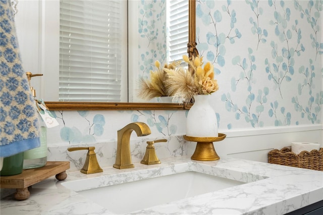 13235 Vennetta Way, Windermere, FL 34786 - bathroom view of a sink