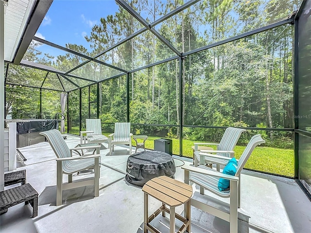 297 Shadow Ridge Trl, Ponte Vedra, FL 32081 - view of patio with a hot tub and a lanai