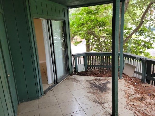 4322 Lakeway Dr Unit 13F, Orlando, FL 32839 - view of balcony