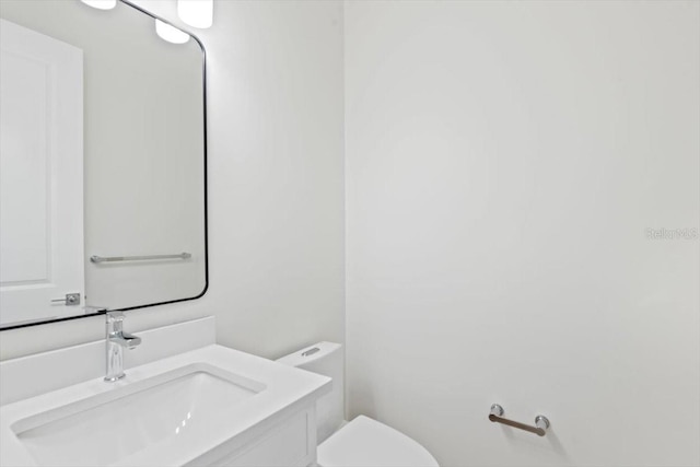 17 Old Oak Dr N, Palm Coast, FL 32137 - half bath with toilet and vanity