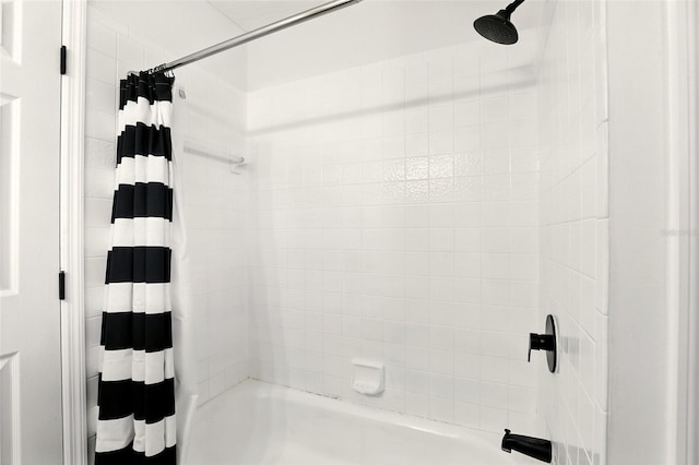 960 Falls Trl, Malabar, FL 32950 - full bathroom with shower / bath combination with curtain
