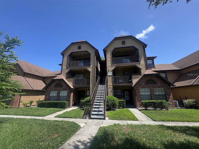 320 Forestway Cir Unit 203, Altamonte Springs, FL 32701 - view of property with stairs