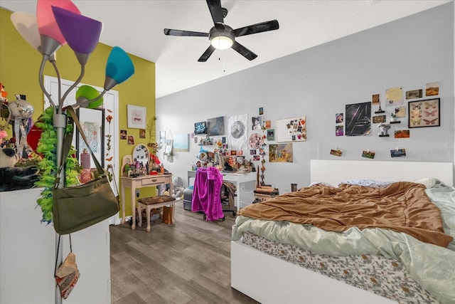 1608 Mohegan Blvd, Kissimmee, FL 34744 - bedroom featuring wood finished floors and ceiling fan