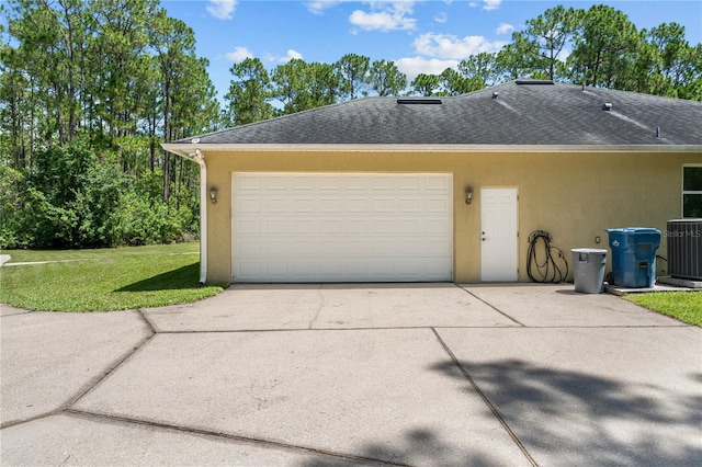 859 Leather Fern Ln, Mims, FL 32754 - garage featuring driveway