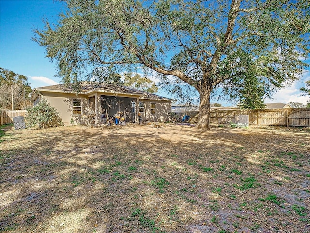 2218 W Gore St, Orlando, FL 32805 - view of fenced backyard
