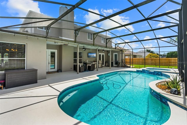 4323 Kezar Ct, Belle Isle, FL 32812 - view of swimming pool featuring a ceiling fan, a patio, an outdoor hangout area, a lanai, and a pool with connected hot tub