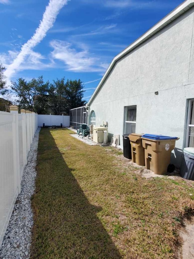 8630 Knottingham Dr, Kissimmee, FL 34747 - view of fenced backyard