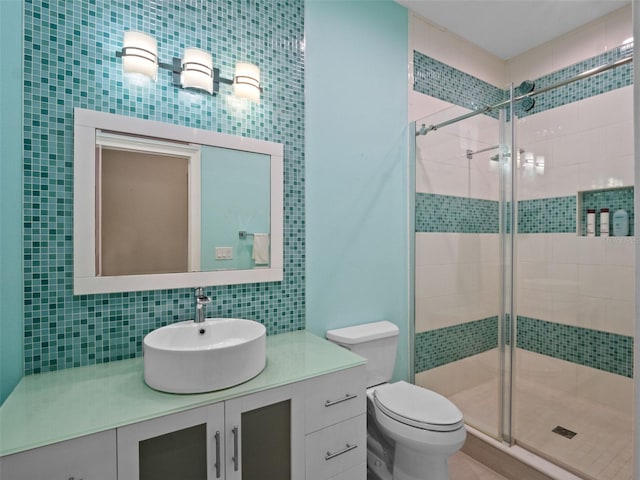 9045 Mossy Oak Ln, Clermont, FL 34711 - bathroom with backsplash, a stall shower, and vanity