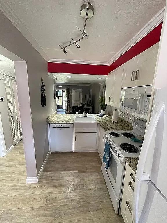 6686 Draw Ln Unit 137, Sarasota, FL 34238 - photo 18