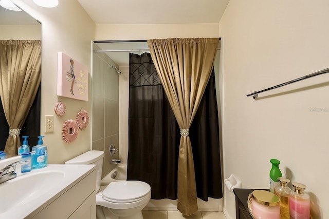 2242 Atrium Cir, Orlando, FL 32808 - full bath featuring vanity, tile patterned flooring, and shower / tub combo