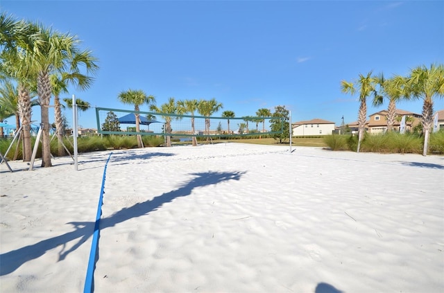 8940 Zurich Ln, Kissimmee, FL 34747 - surrounding community featuring volleyball court