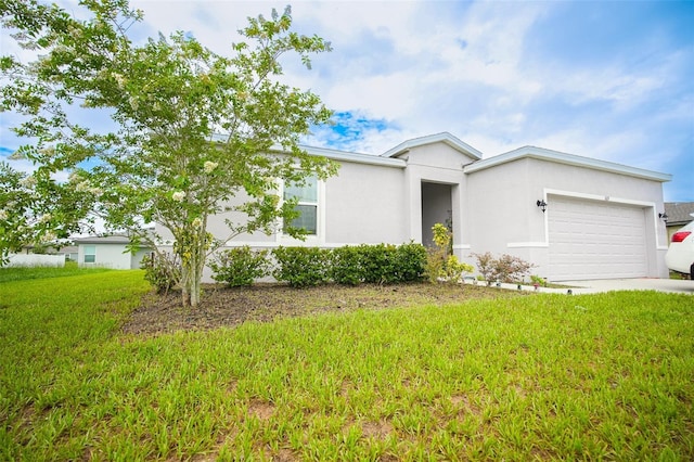169 Sweet Pea Ct, Kissimmee, FL 34759 - photo 1